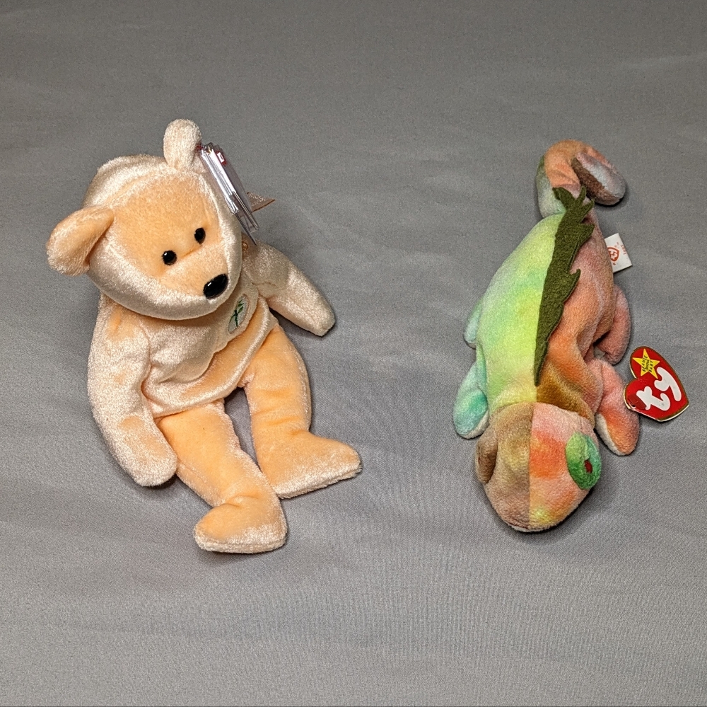 Beanie Baby Bundle of 2, Bear, Chameleon
